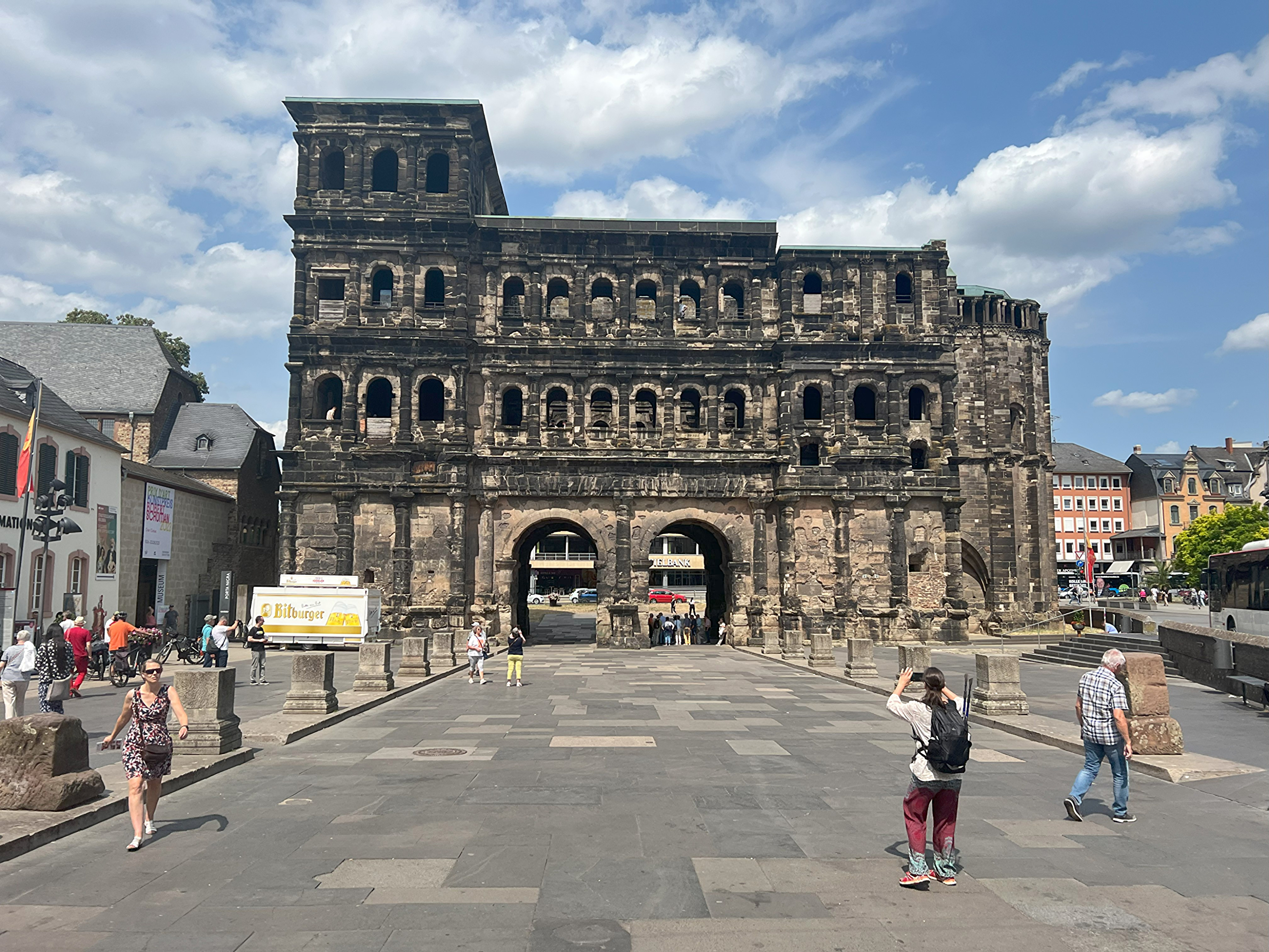 Porta-Nigra